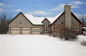 995 Limoges Road, Limoges, Ontario K0A2M0