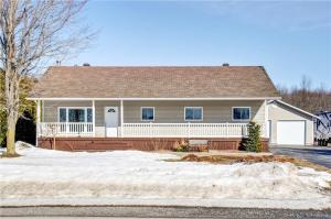 2827 Gagne Road, Rockland, Ontario K0A2A0