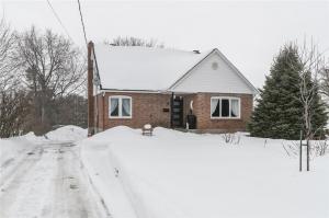 345 Front Road, Hawkesbury, Ontario K6A2T1