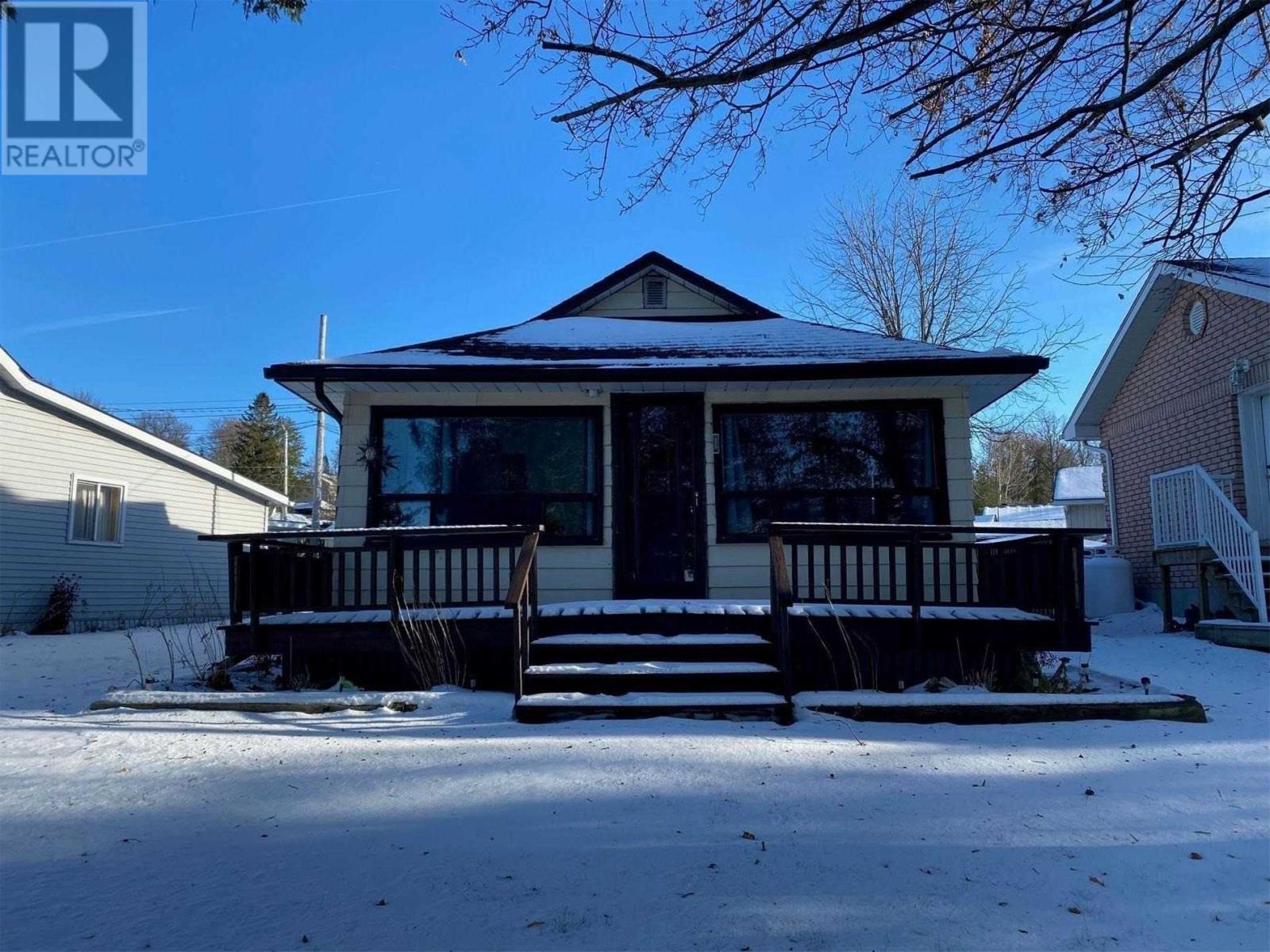 Mls X4637818 18 Third Street Kawartha Lakes Ontario K0m1l0