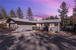 1949 Twin Lakes Drive Wrightwood, CA 92397