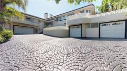 22500 N Summit Ridge Circle Chatsworth, CA 91311