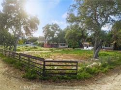 24811 Meadview Avenue Newhall, CA 91321
