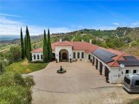 25652 El Chaval Place Temecula, CA 92590