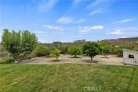 25652 El Chaval Place Temecula, CA 92590