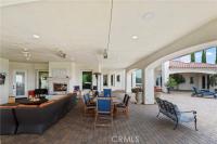 25652 El Chaval Place Temecula, CA 92590