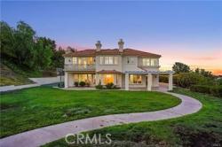 24992 Normans Way Calabasas, CA 91302
