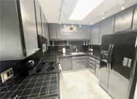 425 Bradshaw Lane 63 Palm Springs, CA 92262