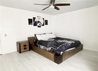 425 Bradshaw Lane 63 Palm Springs, CA 92262