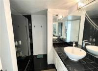 425 Bradshaw Lane 63 Palm Springs, CA 92262