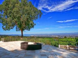 2 Buggy Whip Drive Rolling Hills, CA 90274