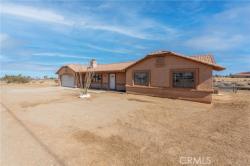 11089 Rochester Road Phelan, CA 92371