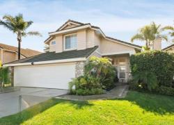 1649 Turnberry Drive San Marcos, CA 92069