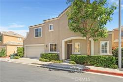 64 Rue Fontaine Lake Forest, CA 92610