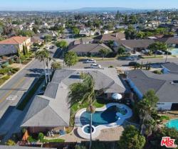 4205 Monteith Drive View Park, CA 90043