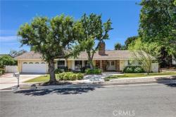 10417 Laramie Avenue Chatsworth, CA 91311