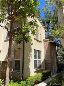 11 Tall Oak Irvine, CA 92603