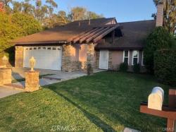 22482 Pinetree Lake Forest, CA 92630