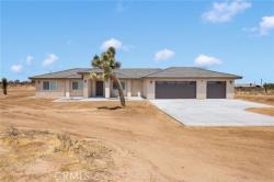 8966 Sunset Road Phelan, CA 92371