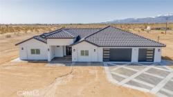 6873 Nyack Road Phelan, CA 92371