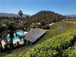 28123 Oak Spring Canyon Road Canyon Country, CA 91387