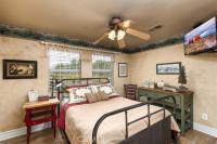 30026 Santiago Road Temecula, CA 92592