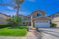 618 W Alpine Avenue Santa Ana, CA 92707