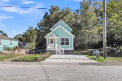2711 Henry Street North Charleston, SC 29405