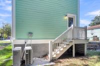 2711 Henry Street North Charleston, SC 29405