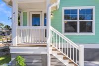 2711 Henry Street North Charleston, SC 29405