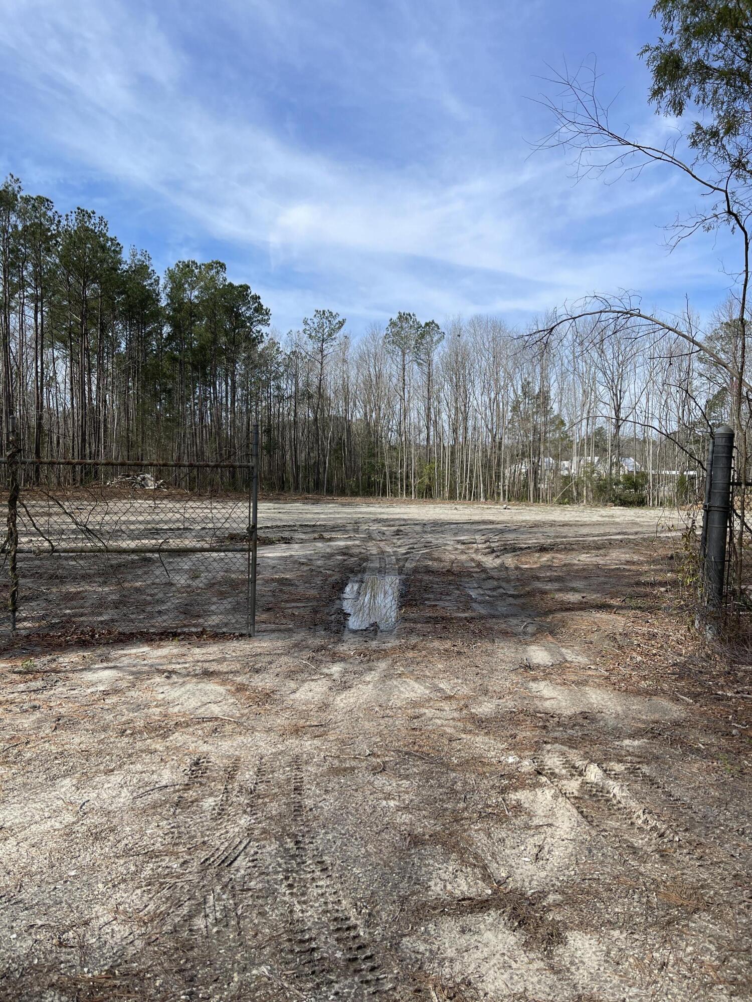 MLS 23003274 0 Turnaround Court Moncks Corner, SC 29461