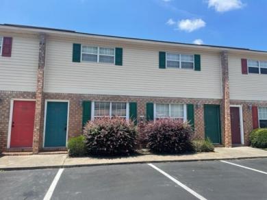 105 Hickory Lane E Ladson, SC 29456