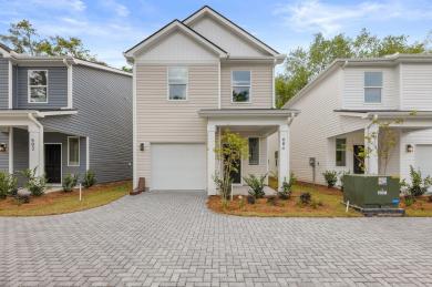 604 W 2nd North Street Summerville, SC 29483