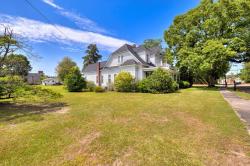 10 Briggs Street Summerton, SC 29148