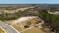 1077 Ship Builder Street Charleston, SC 29492