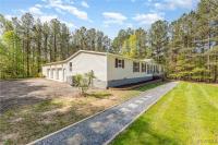 1223 Ullainee Road Essex, VA 22436