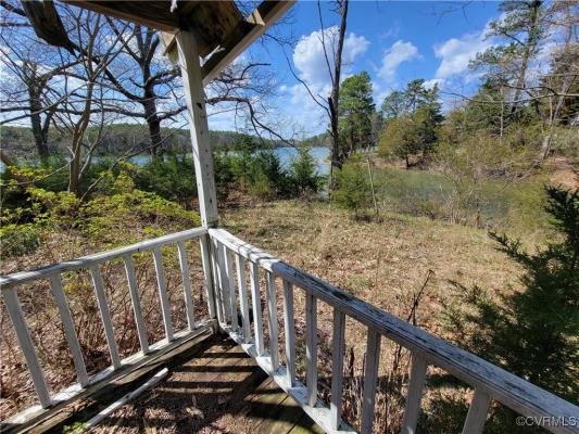 922 Skipjack Road Sandy Point, VA 22488