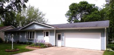 309 S West Street Loyal, WI 54446