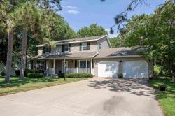2161 Shadowview Circle Plover, WI 54467