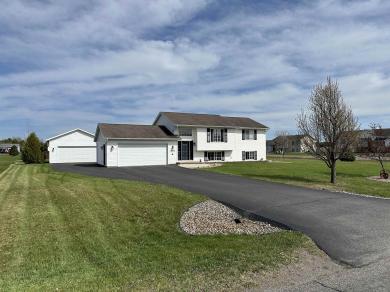 2260 Crystal View Drive Kronenwetter, WI 54455