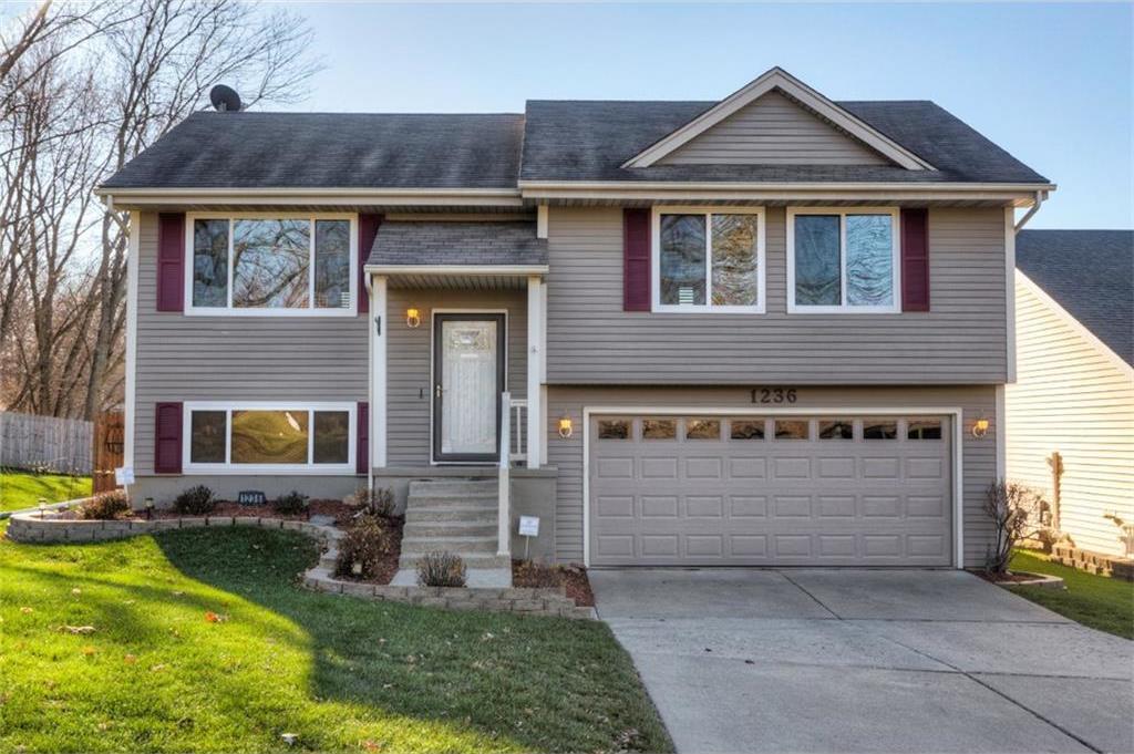 MLS 529535 1236 Kenyon Avenue, Des Moines, IA 50315