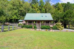 3581 Mountain Creek Way Cosby, TN 37722