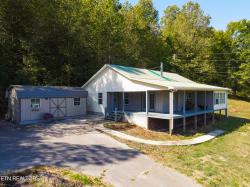 3225 Blackberry Lane Cookeville, TN 38506