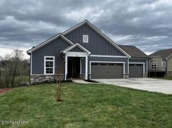 128 Cherry Blossom Court Lenoir City, TN 37772