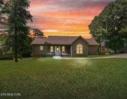 1636 Sequoyah Drive Mooresburg, TN 37811