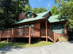 2119 N Tamins Drive Gatlinburg, TN 37738