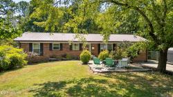 324 NE Dogwood Circle Cleveland, TN 37323