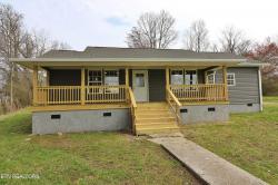 138 Lloyd St Oneida, TN 37841