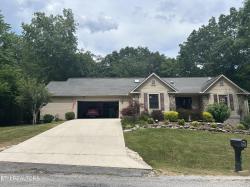 155 Kings Down Drive Crossville, TN 38558