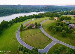 2109 Persimmon Loudon, TN 37774